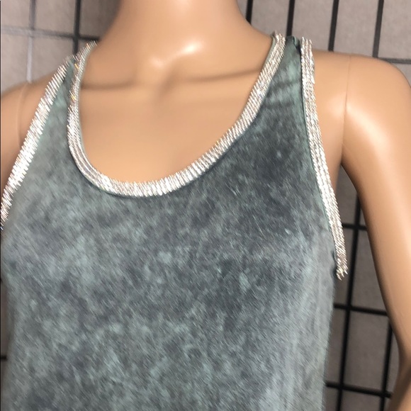 Tank top - Picture 2 of 3